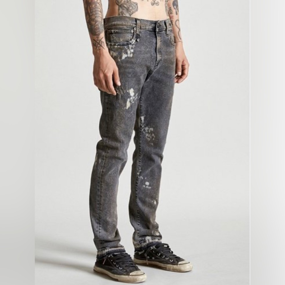 R13 skate bleach stained Jeans.  Size 32
